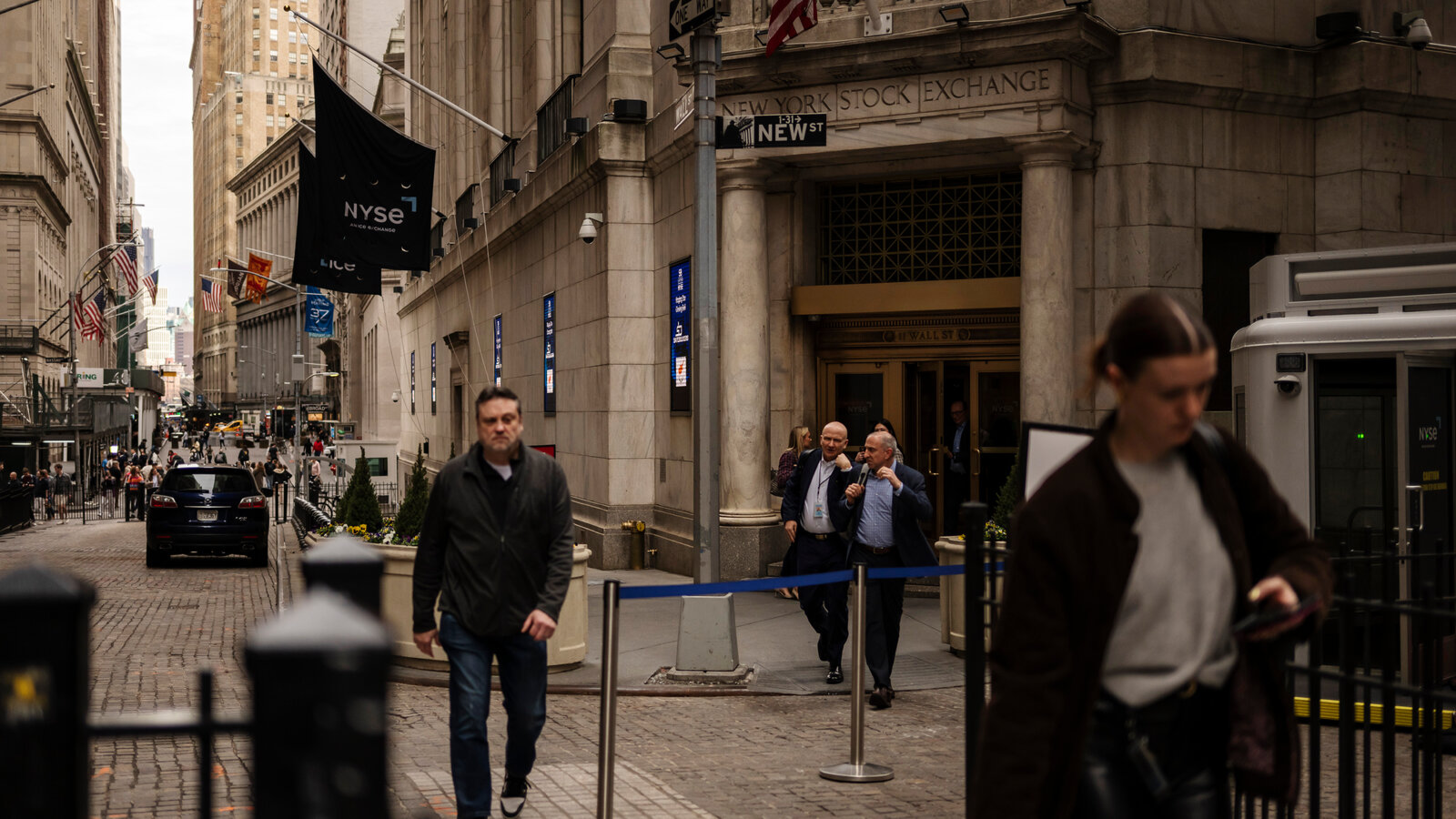 Bulls Research Banner